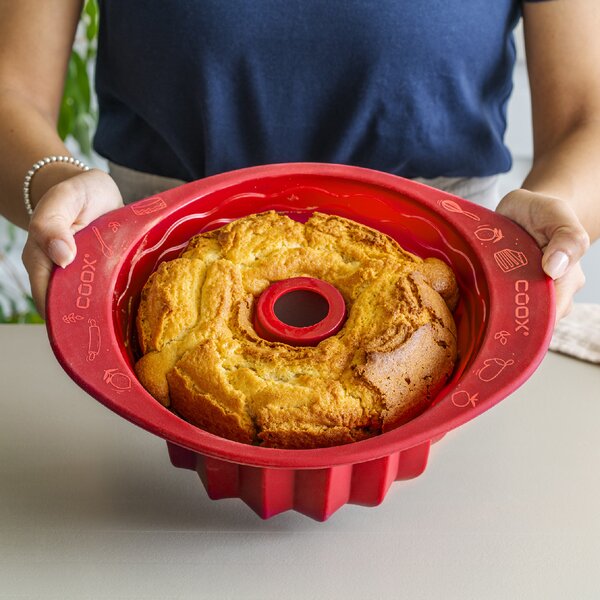 Silikonová forma na bábovku coox s lemem pro uchopení průměr 24 cm Barva: Červená