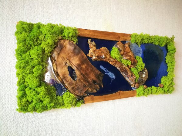 Mechový obraz v kombinaci s epoxidovou pryskyřicí 30cm x 80cm