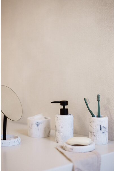 Bílý dávkovač mýdla z polyresinu 250 ml Suds – S|P Collection