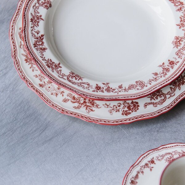 Vínový/slonovinový hluboký porcelánový talíř ø 23 cm Cyril – S|P Collection