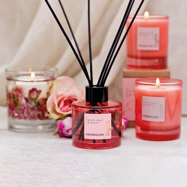 Stoneglow Light - Blush Rose & Peony Vonná svíčka, 60 g