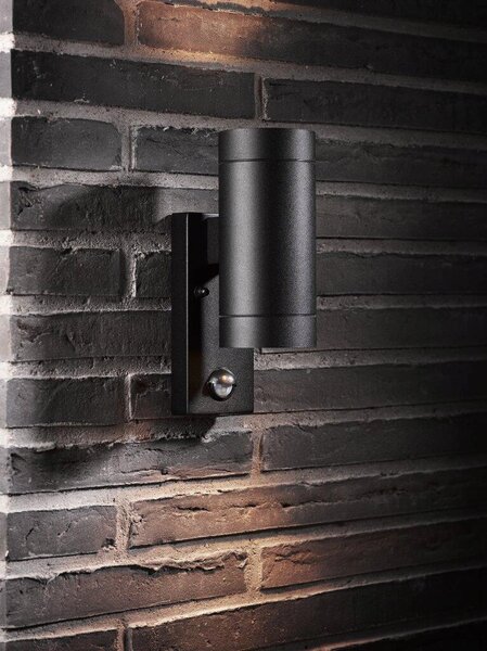 Nordlux 21519103 Tin Maxi Sensor, venkovní senzorové svítidlo pro svícení nahoru/dolu z černého kovu, 2xGU10 max 35W, IP54, prům. 7,5cm
