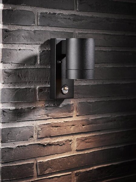 Nordlux 21509103 Tin Maxi Sensor, venkovní senzorové svítidlo pro svícení dolu z černého kovu, 1xGU10 max 35W, IP54, prům. 7,6cm