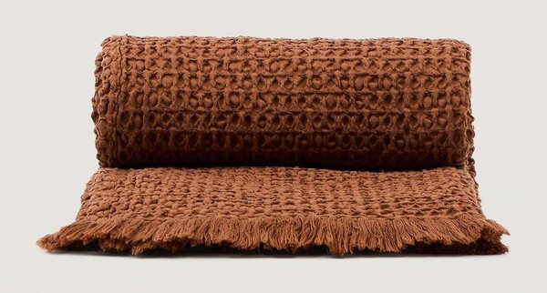 Hnědá deka 130x170 cm Nulina – Kave Home