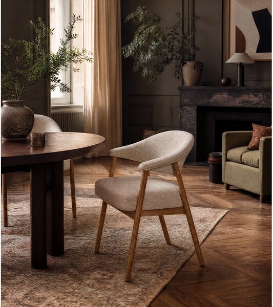 Krémová jídelní křesla v sadě 2 ks s područkami z dubového dřeva Elk – Unique Furniture