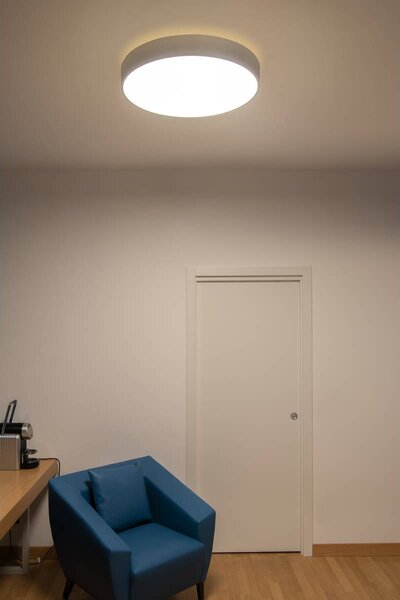 SLV 1001880 Medo 90 CORONA, kulaté šedé stropní svítidlo s efektem korony 78W LED 3000/4000K, stmívatelné, průměr 90cm