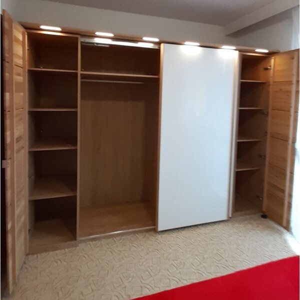 GRAZ - posuvná skříň divoký DUB masiv 246 cm