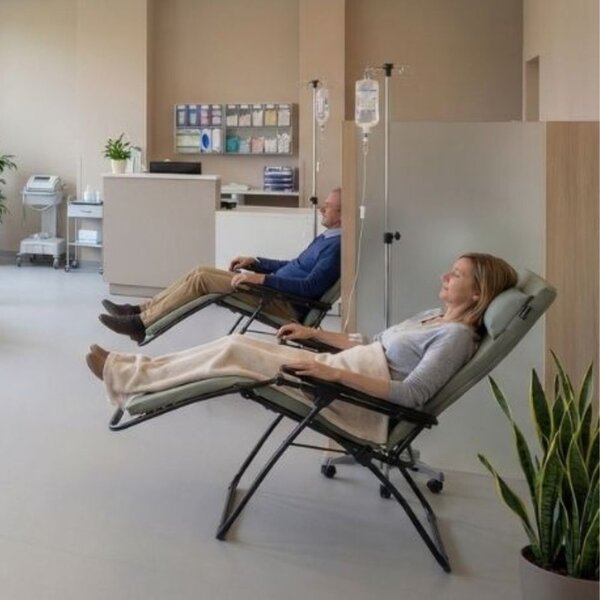 Profi zdravotní relaxační křeslo VITAL zelená Sauge