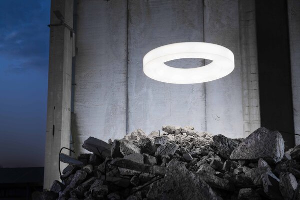 Stilnovo 7650 Saturn, kruhové svítidlo pro zavěšení, 98W LED 3000K stmívatelné DALI, prům. 115cm