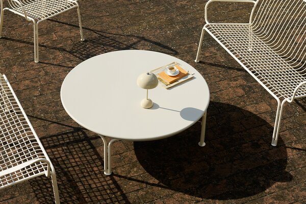 &Tradition designové zahradní konferenční stoly Thorvald Coffee Table SC109 (Ø 115 cm)