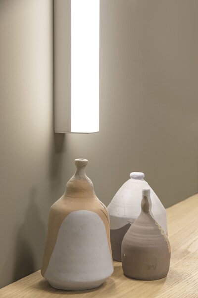 Linea Light 7904 Kioo, bílé lineární svítidlo, 14W LED 3000K, 32cm IP44