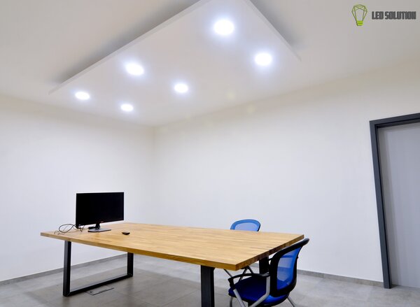 LED Solution Bílý vestavný LED panel kulatý 120mm 6W Barva světla: Studená bílá 191076