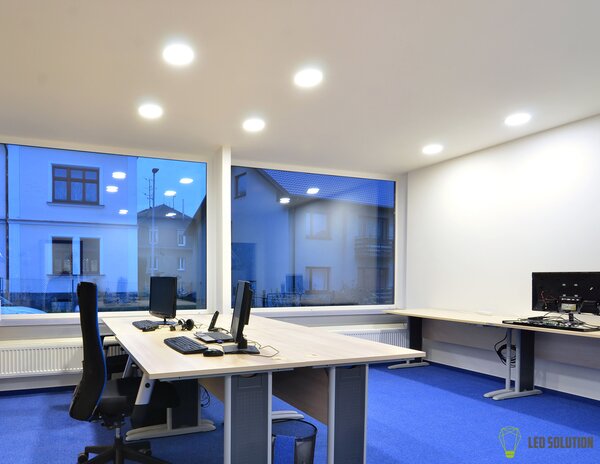 LED Solution Bílý vestavný LED panel kulatý 120mm 6W Barva světla: Studená bílá 191076