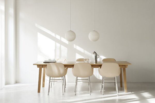 Normann Copenhagen designová závěsná svítidla Pix Lamp (průměr 30 cm)
