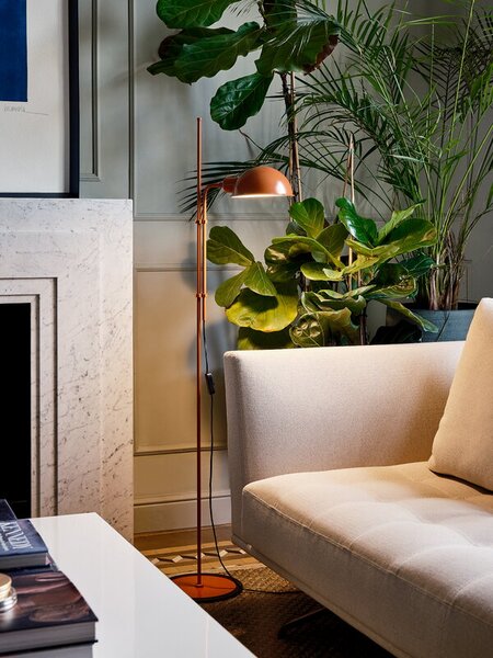 Marset A641-444 Funiculí, stojací lampa nadčasového designu, 1xE27, terracota RAL 0504050, 135cm