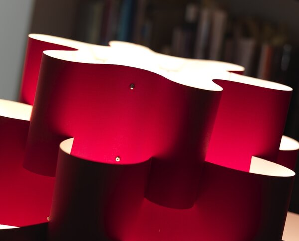 Quadrifoglio Group Sun, designová stolní lampička z červeného textilu, 1x16W LED E27, výška 71cm