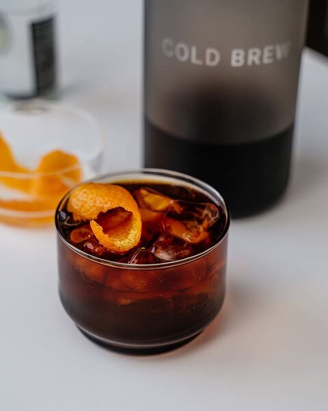 Stylový cold brew kávovar se sítkem GOAT STORY