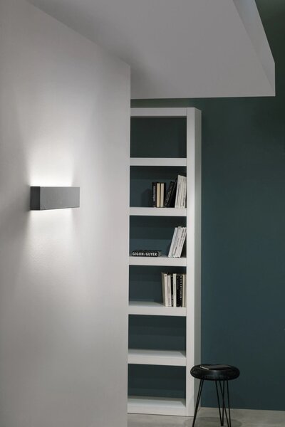 Linea Light 8263M Box_W, betonové nástěnné svítidlo se svícením nahoru/dolů, 25W LED 2700K, délka 61,9cm
