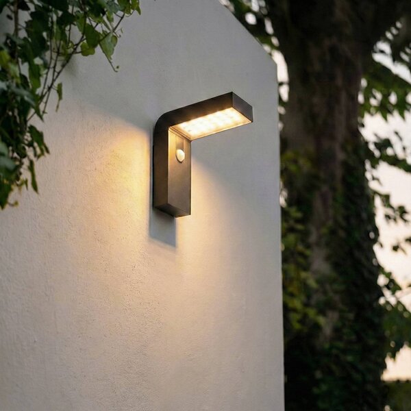 PRIOS Prios LED solární nástěnné světlo Aurino, černé, senzor, IP44, Černá, Hliník, Solární lampy