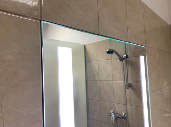 Zrcadlo na zeď chodbu do pokoje ložnice koupelny předsíně LUMINA SENZOR MAGNETIC 80 x 60 cm 412-115