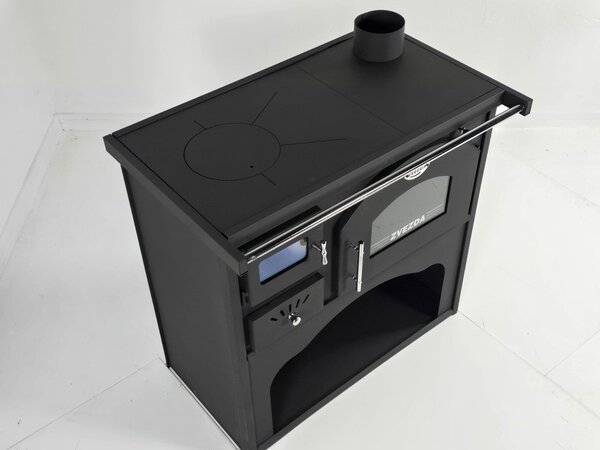 ZVEZDA Classic GFS, Sporák na dřevo s troubou a varnou plochou, 5,9 kW, Ø 130 mm