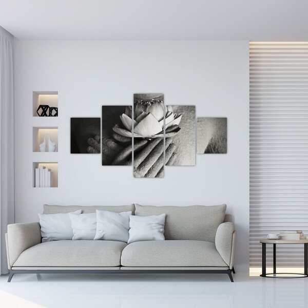 Obraz - Lotos v rukou Buddhy (125x70 cm)