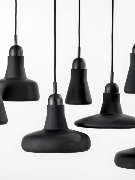 Brokis PC00921_033 Shadows set rectangular large, závěsné svítidlo, foukaného matné černé sklo - černý dub - černý kabel, 10x5W LED GU10 dim, 100x36cm
