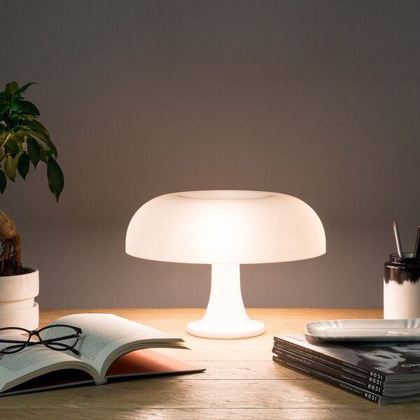 Artemide 0039060A Nessino, bílá designová stolní lampa, 4x20W E14, výška 22cm