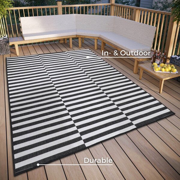 Černobílý vnitřní a venkovní koberec 120x170 cm Viela – Hanse Home