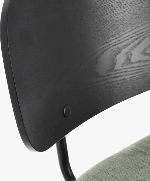 Bizzotto Černá dřevěná barová židle Sienna se zeleným sedákem 68 cm
