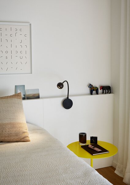 Marset A670-002 Nº8, čtecí lampička s vypínačem,LED 1x3,6W, 2700K černá/wenge, délka 49cm