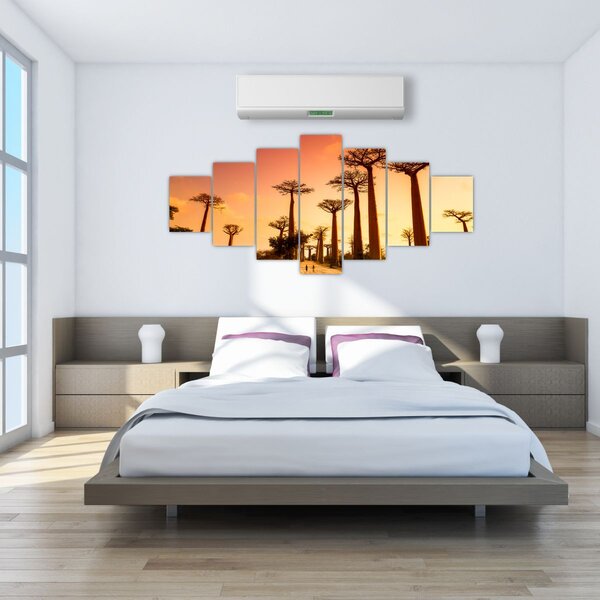 Obraz - Západ slunce v uličce Baobab (210x100 cm)