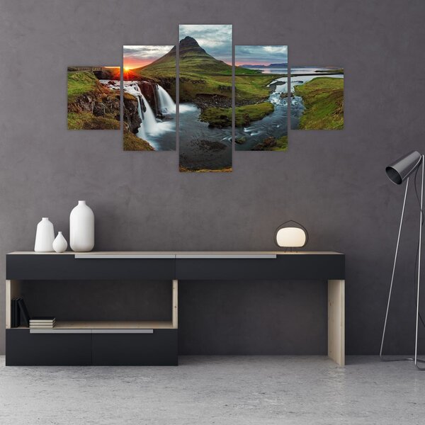 Obraz - Kirkjufell při západu slunce (125x70 cm)
