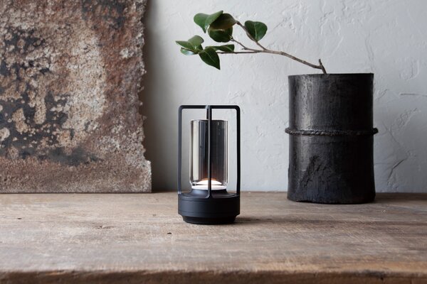 Ambientec Turn+ Aluminium Black, bateriová lampička z černého hliníku, LED 1900-2400K dotykové stmívání, Ø8,9x16,5cm, IP66