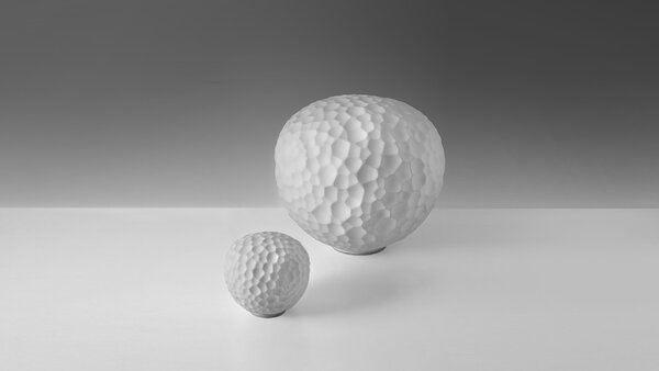 Artemide 1700010A Meteorite 35 table , stolní designová lampička z foukaného skla, 1x150W E27, prům. 35cm