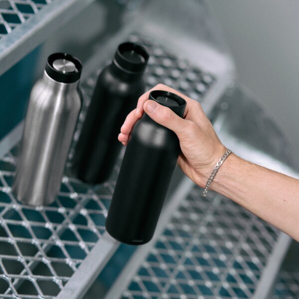 -25 % Dny Marianne - Eva Solo Černá nerezová termoláhev Urban 500 ml