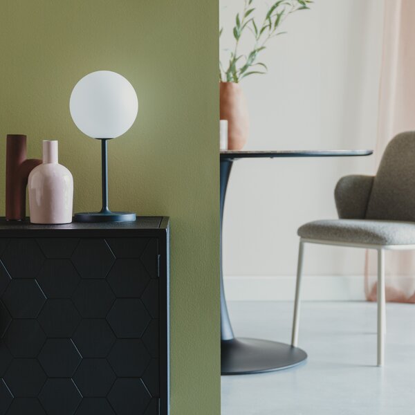 White Label Tmavě modrá kovová stolní lampa WLL HUB