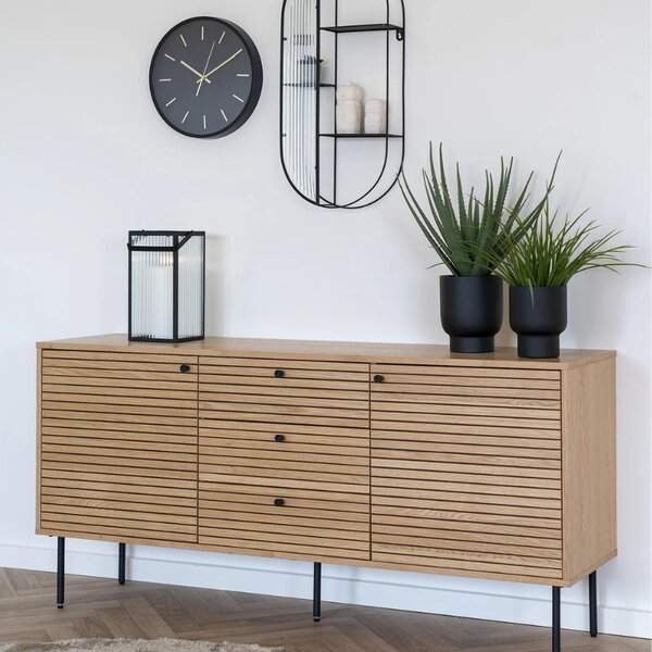 Nordic Living Dubová komoda Serenity 150 x 40 cm