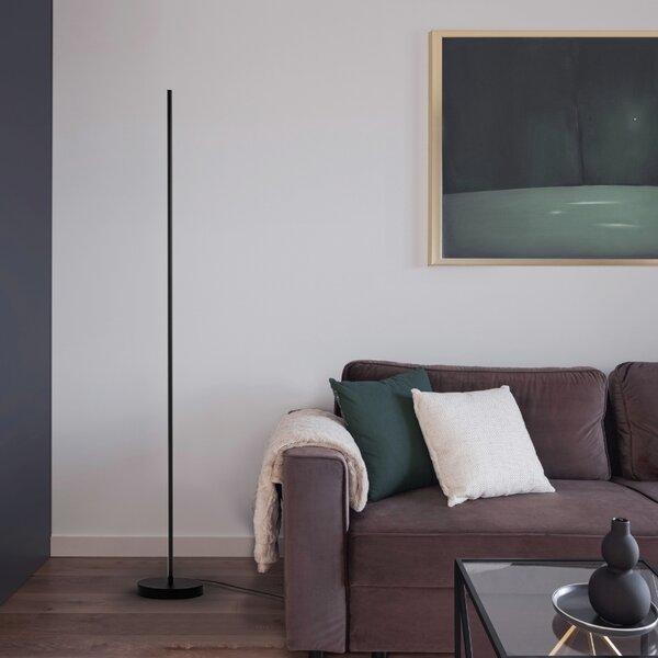 Černá kovová stojací LED lampa Nova Luce Colby 150 cm