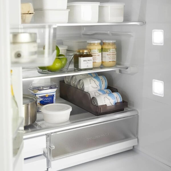 Kouřově šedý plastový organizér do lednice Yamazaki Tower 14 x 37,5 cm