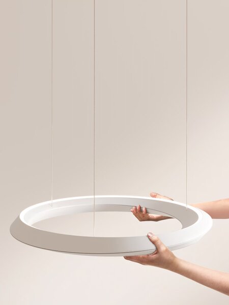 Lodes Závěsné nastavitelné LED svítidlo TIDAL, 33W, ø 60 cm, CRI90 Barva: Černá + bílá montura, Teplota světla: 2700K - teplá bílá, Stmívání, řízení: TRIAC (lze použít i bez stmívání)