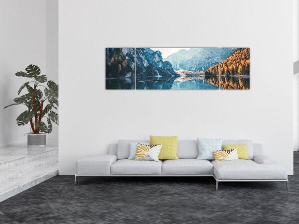 Obraz - Lodě na jezeře Braies (170x50 cm)