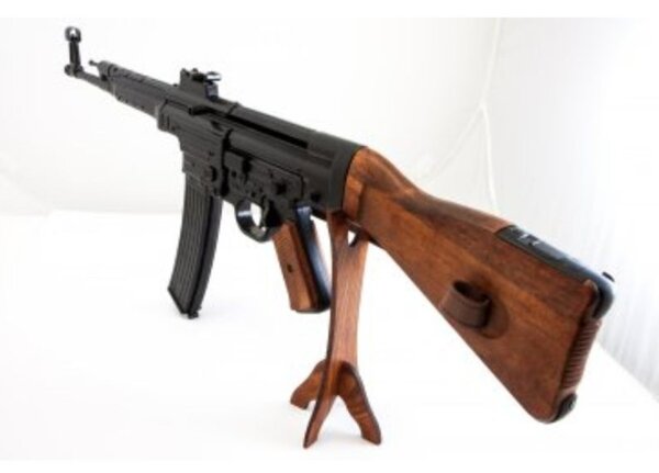 Denix StG 44, Sturmgewehr 44, Alemania 1943