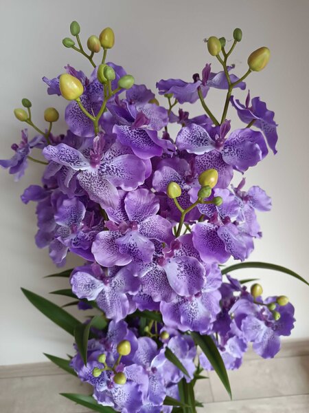 Umělá květina Orchidea v květináči 120 cm, fialová LA713