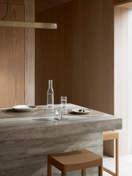 LIND DNA Podložka Curve Glass - Corduroy Clay Brown LND221