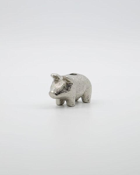 Kovový svícen Pig Antique Silver