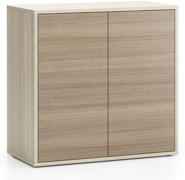 Kancelářská skřínka s dveřmi LAYERS, krátká, 800 x 400 x 777 mm, dub přírodní / dub mořený