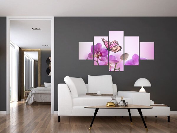 Obraz - Motýl na květech orchideje, lila (125x70 cm)