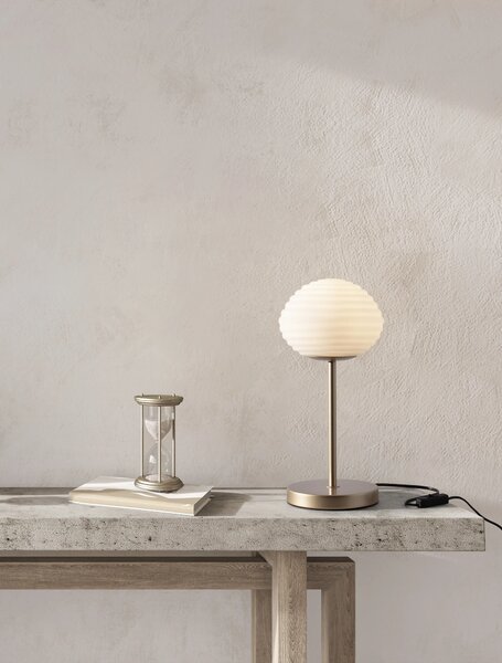 Designová stolní lampa Allen