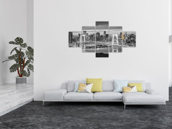 Obraz - Velkoměsto se žlutou věží (125x70 cm)